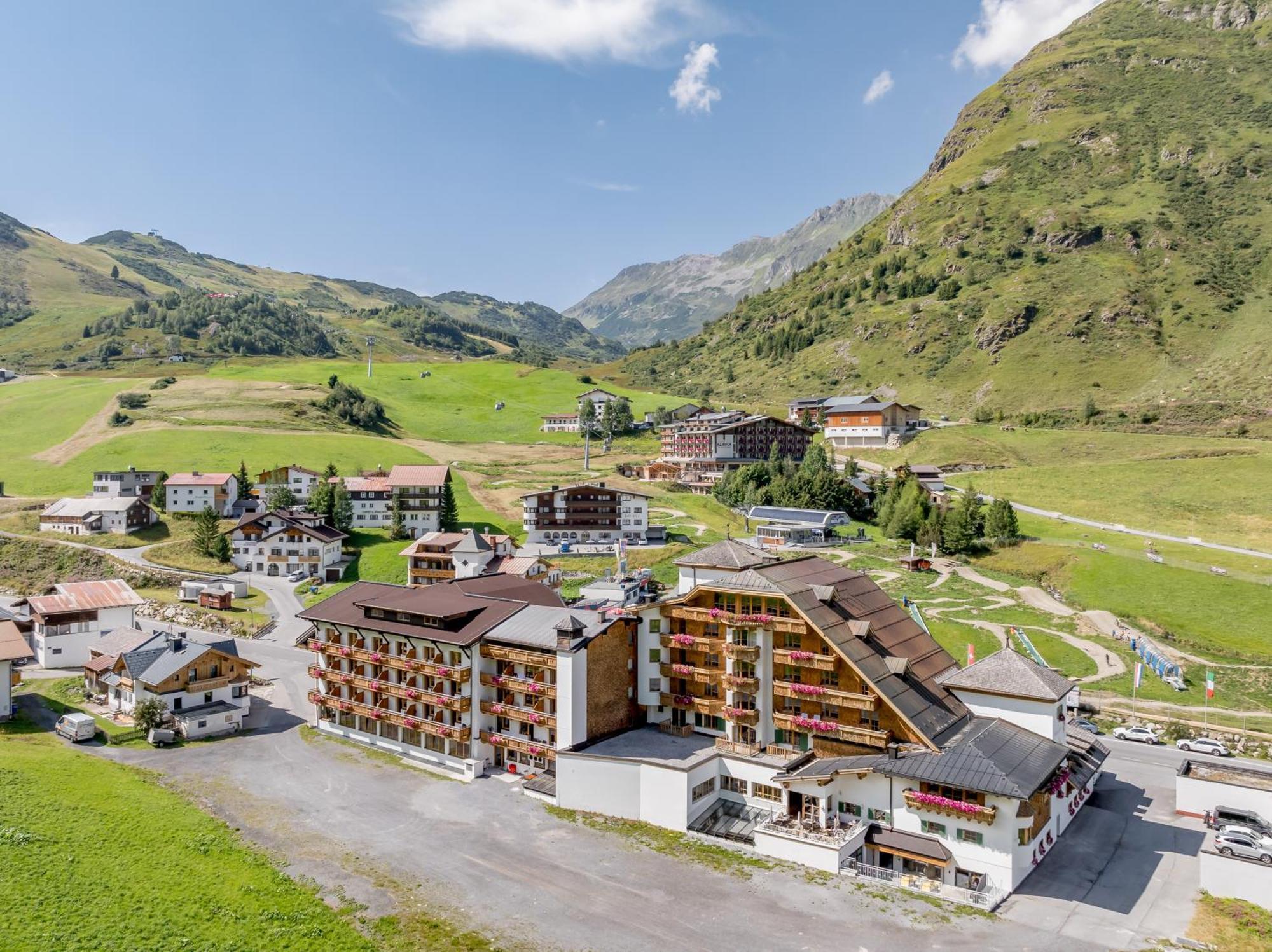 Alpenromantik-Hotel Wirlerhof Galtür Exteriér fotografie